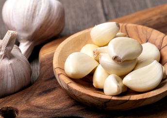 Check out the healthy garlic benefits.