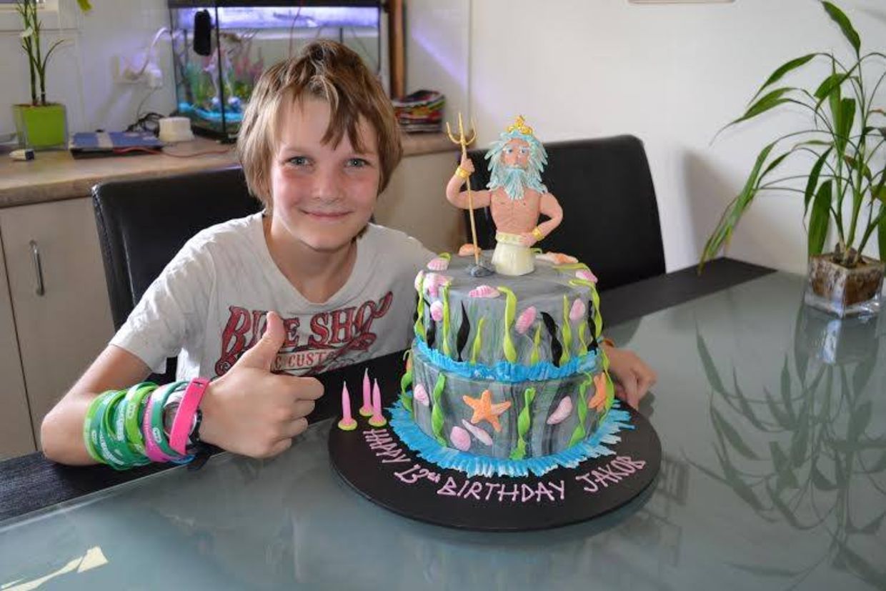 boy with cake