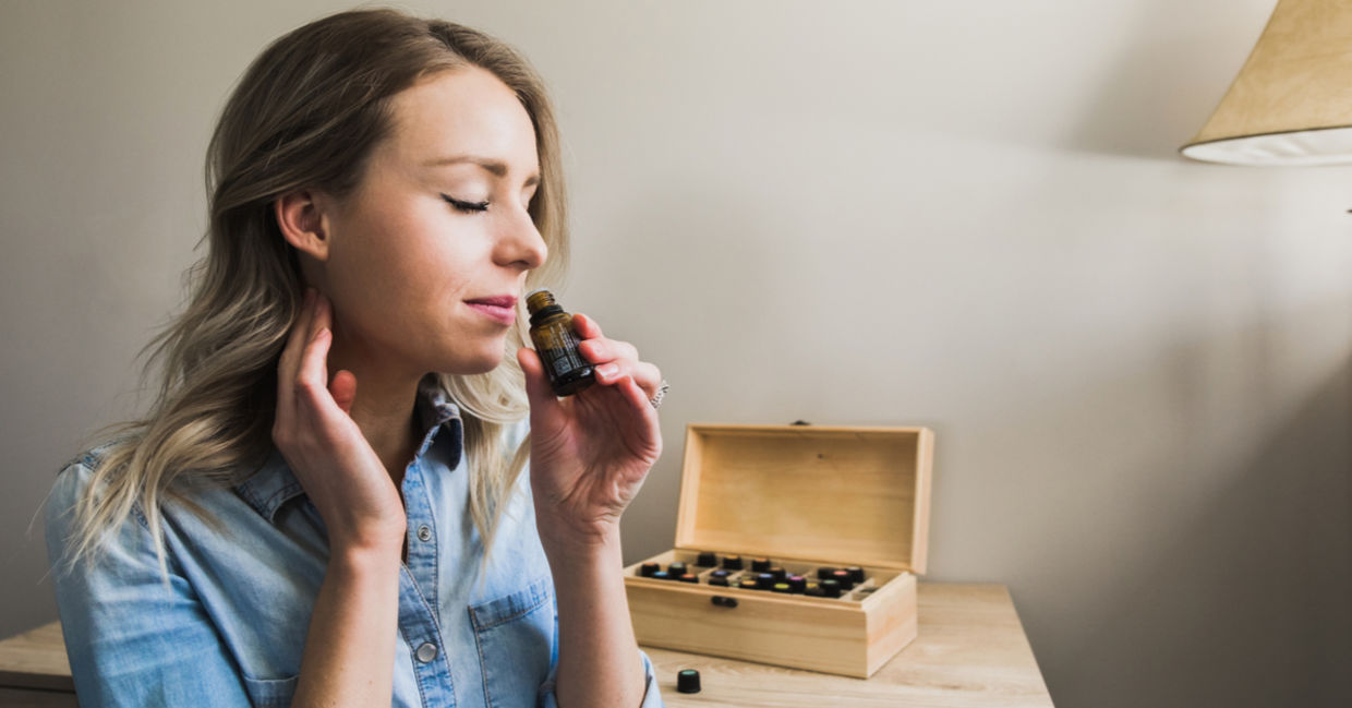 The 5 Best Essential Oils for Headaches - Goodnet