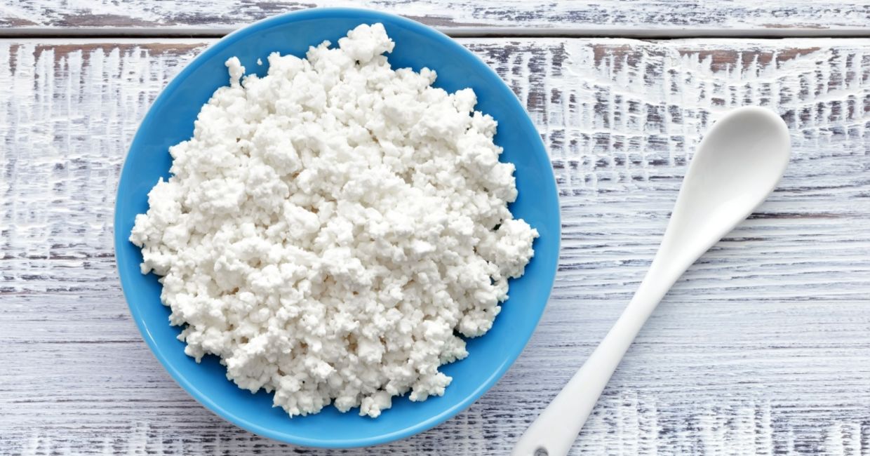 Cottage cheese is a healthy choice.