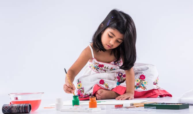 9 DIY Summer Crafts Your Kids Will Love!