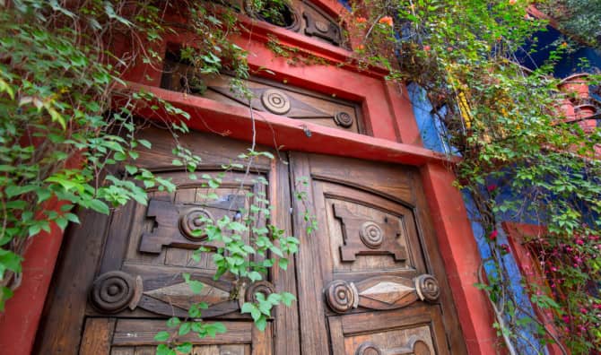 People and Nature Can Share a Home!