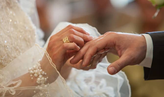 5 Ways to Give Back on Your Wedding Day
