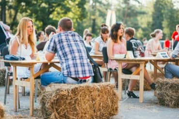 Speed-Friending Can End the ‘Friendship Recession’