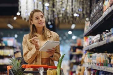 7 Ways to Embrace the Mindful Shopping Trend