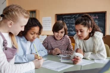 Israel is Using AI to Teach Middle Schoolers English