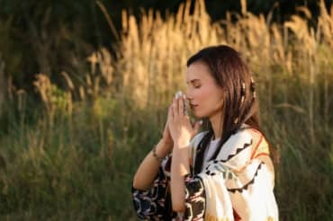 A Daily Chakra Routine for Mind-Body-Spirit Alignment
