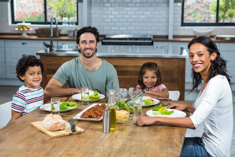 Eating ‘Early Bird Dinners’ Could Improve Your Health