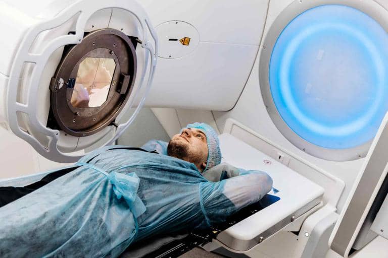Israeli Hospital Performs New Alpha Radiation Treatment for Recurring Brain Tumors