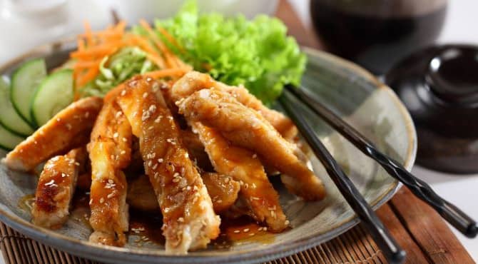 Flavor-Enhancing Electric Chopsticks May Make Food Better and Tastier
