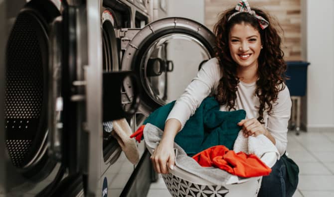 Special Laundromat Helps Families Stay Clean