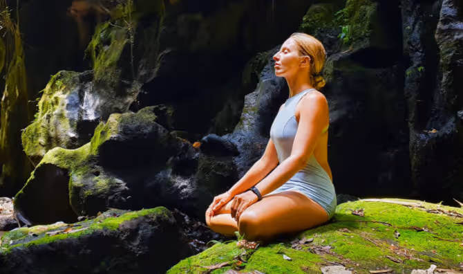 5 Flow Yoga Poses Inspired by Water