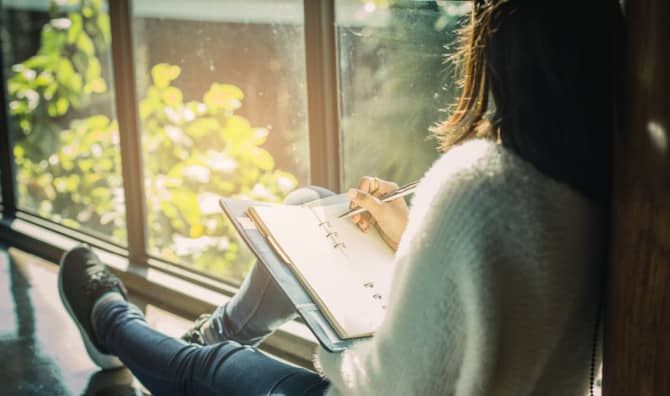 5 Powerful Benefits of Journaling