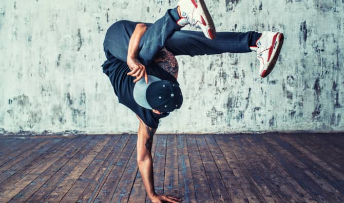Learn to Breakdance in 3 (Not-So-Easy) Steps