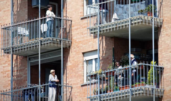 Modern-Day Romeo and Juliet Balcony Love Story