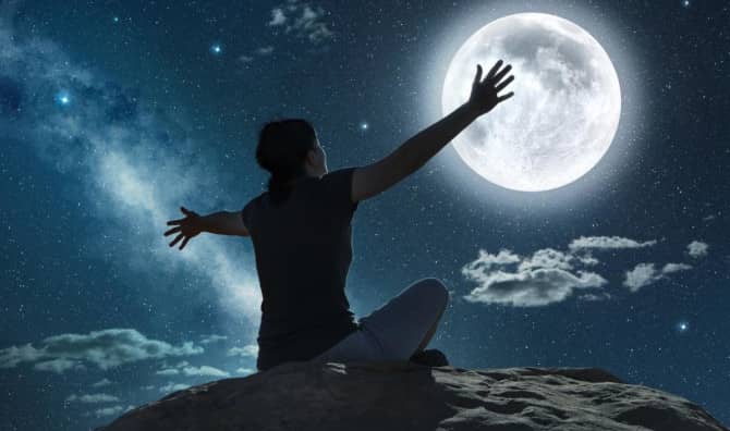 Moonbathing for Spiritual Rejuvenation and Peace