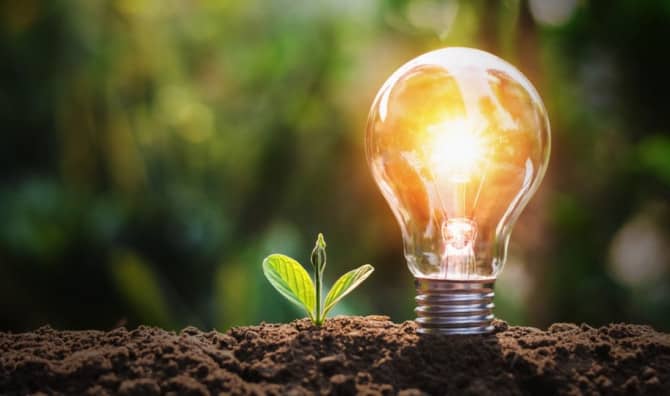 This New Lamp is Powered by Dirt
