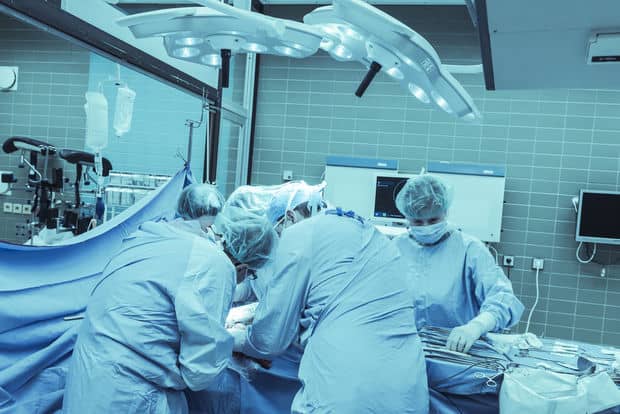 These Kind Strangers Started a 6-Way Kidney Transplant Chain
