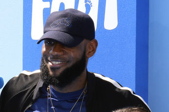 NBA star Lebron James supports gender equality #LeanInTogether
