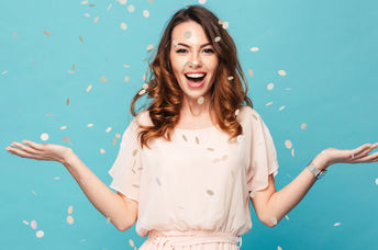 Portrait of a cheerful woman.