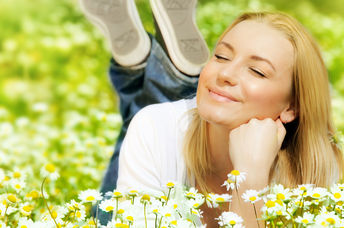 Spring flowers can cause allergic symptoms.