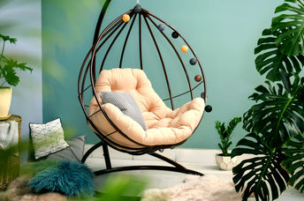 Stylish, natural interior with tropical plants.