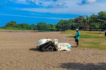 Robot beach cleaner in Bali.