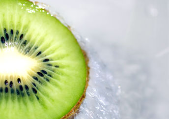 Packaging you can eat on a kiwi fruit