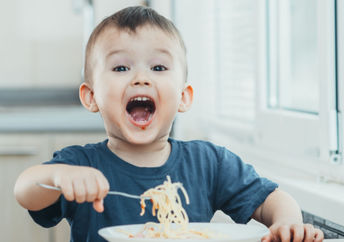 Even the pickiest eaters will gobble up shaghetti.