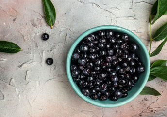 Maqui berries in a bowl.