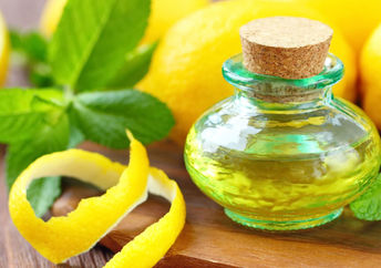 lemon essential oil has many health benefits.
