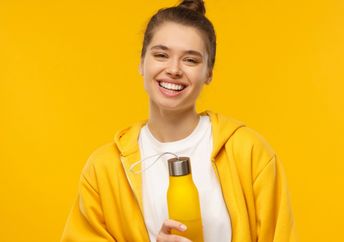 Color coordinated water bottle.