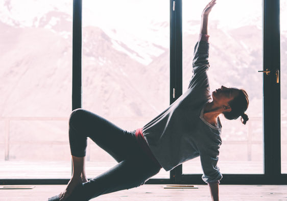 20 Basic Yoga Poses - YOGA PRACTICE-sonthuy.vn