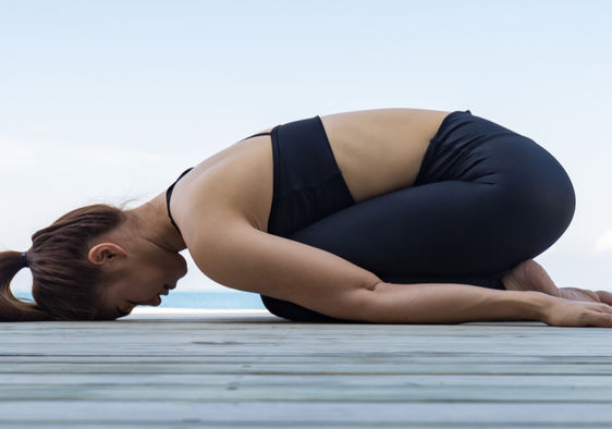 Yoga Asanas: 5 balancing yoga asanas to improve concentration | - Times of  India