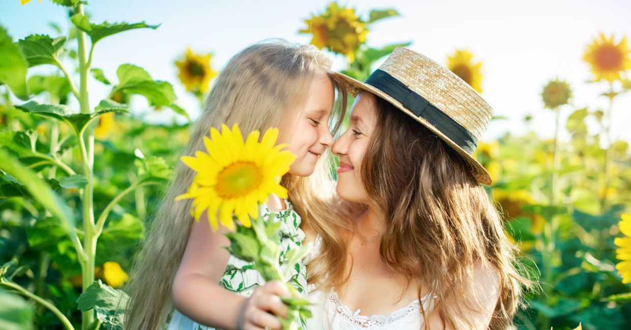 Research suggests that children have a deeply rooted instinct to share and to help others. (Shutterstock)