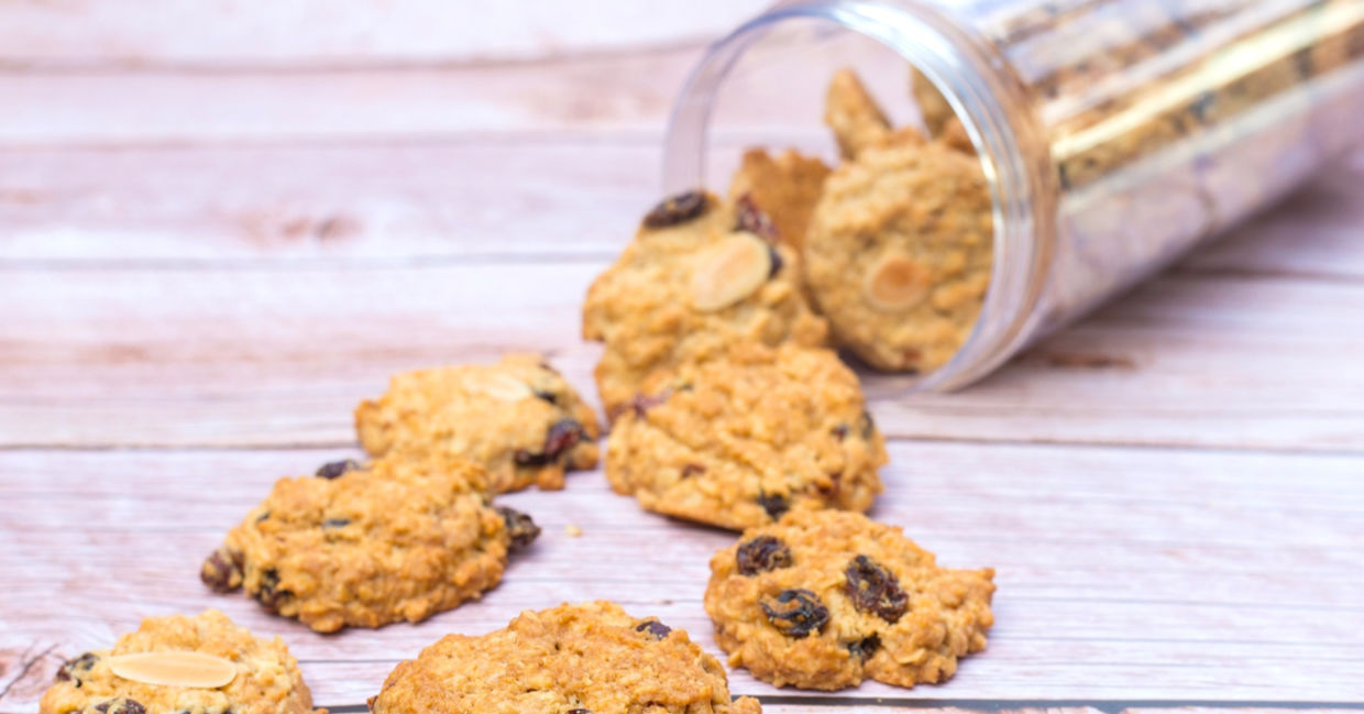 Oatmeal raison cookies are just one of these healthy recipes for kids,