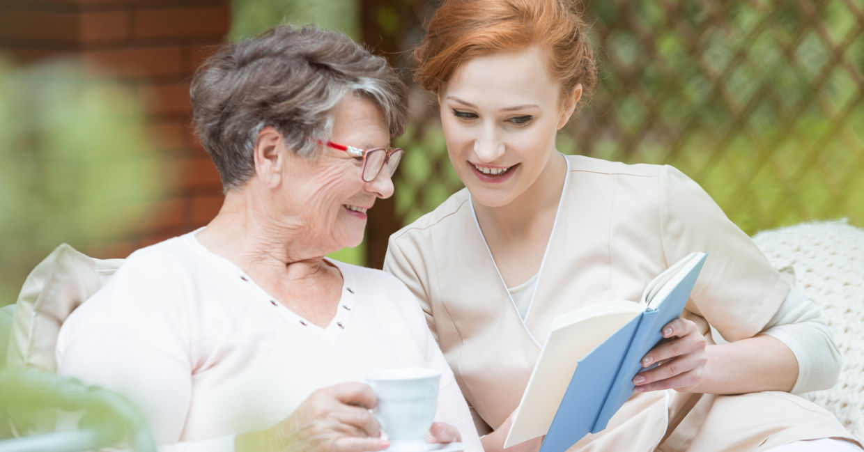 Time Banking by reading to the elderly (Illustrative photo: Shutterstock)