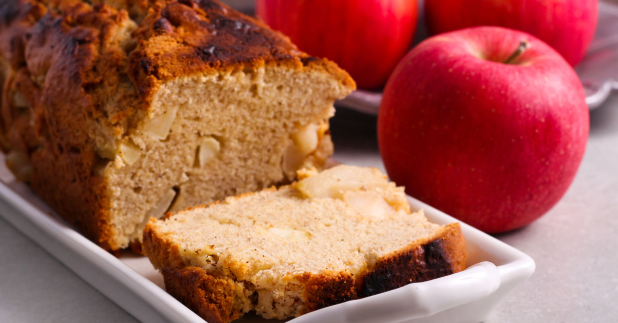 Healthy and delicious apple bread.