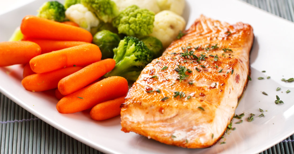 Eat healthy grilled fish and veggies.