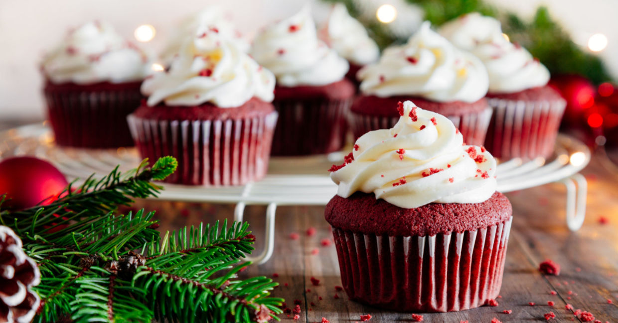 Christmas red velvet cupcakes