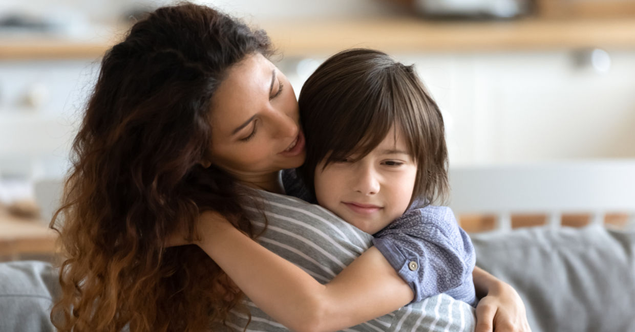 10 Incredible Things a Mother Sacrifices for Her Children - Mindful  Parenting