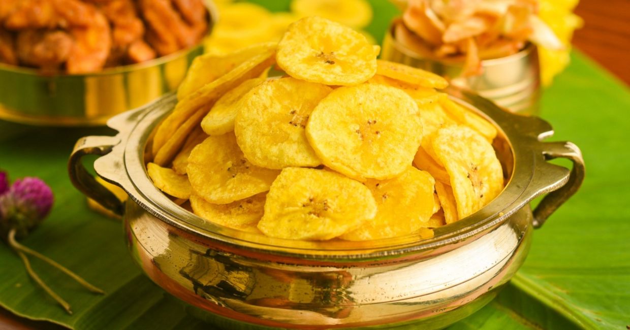 Banana chips are a healthy snack.