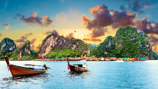 photo Boats on the water in Phuket, Thailand