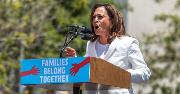 (Kamala