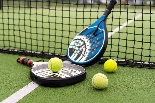 Tennis